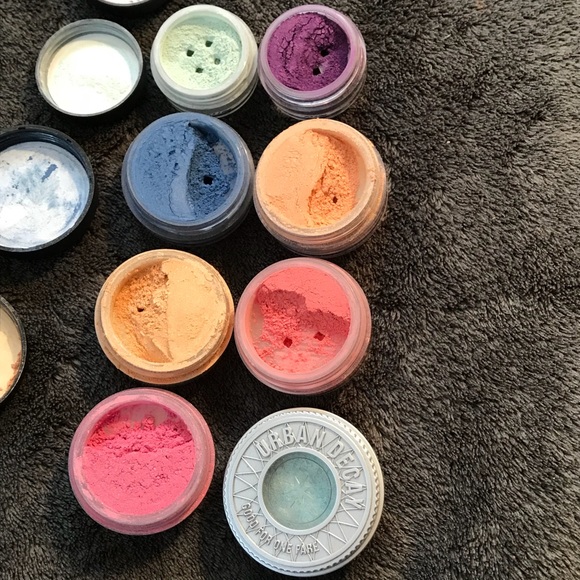 Loose eyeshadow set (bareMinerals, ELF, UD) - Picture 5 of 7